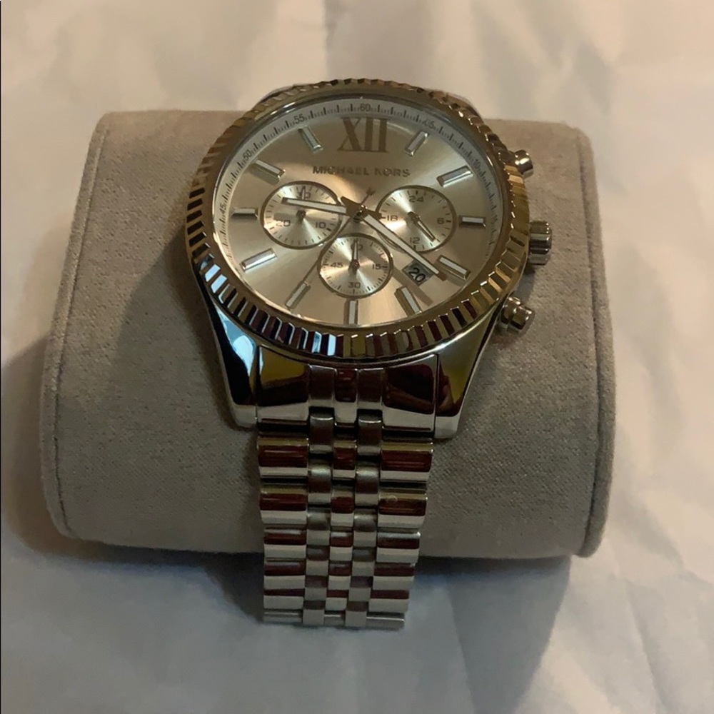Michael Kors Lexington watch - Picture 3 of 4
